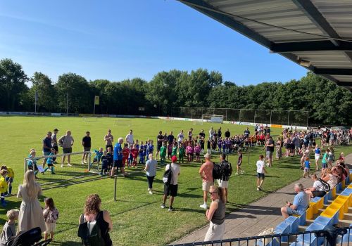 Henny Ruiter Mini Kicker Toernooi groot succes